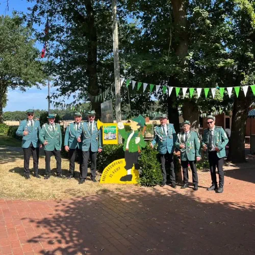 Kompanie Lindern-Süd zu Gast auf dem Lohner Schützenfest