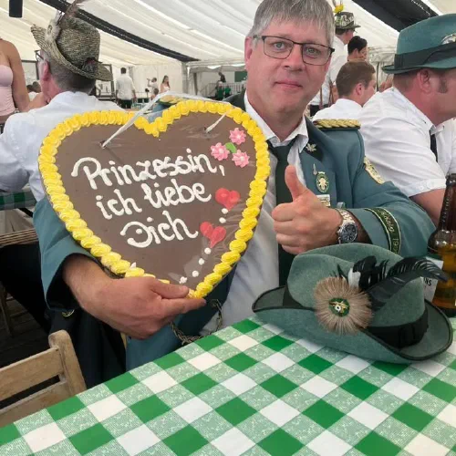 Kompanie Lindern-Süd zu Gast auf dem Lohner Schützenfest